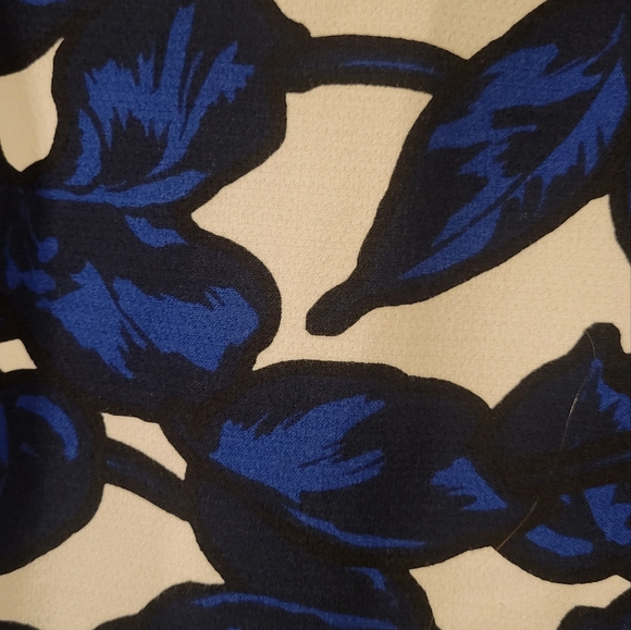 New with Tags NWT Banana Republic A-Line Floral Dress with POCKETS! Size 12 - Picture 4 of 5